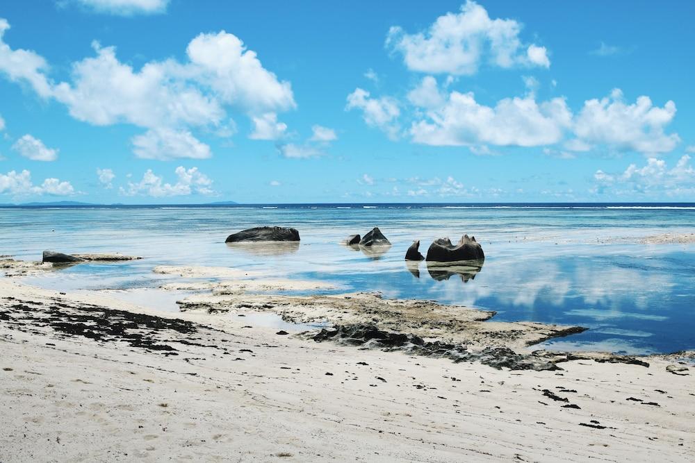 Crown Beach Hotel Seychelles Pointe Au Sel Luaran gambar